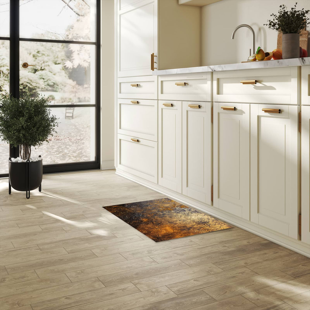 Bodenläufer mit Motiv Golden Texture für angenehme Haptik in heller Küche