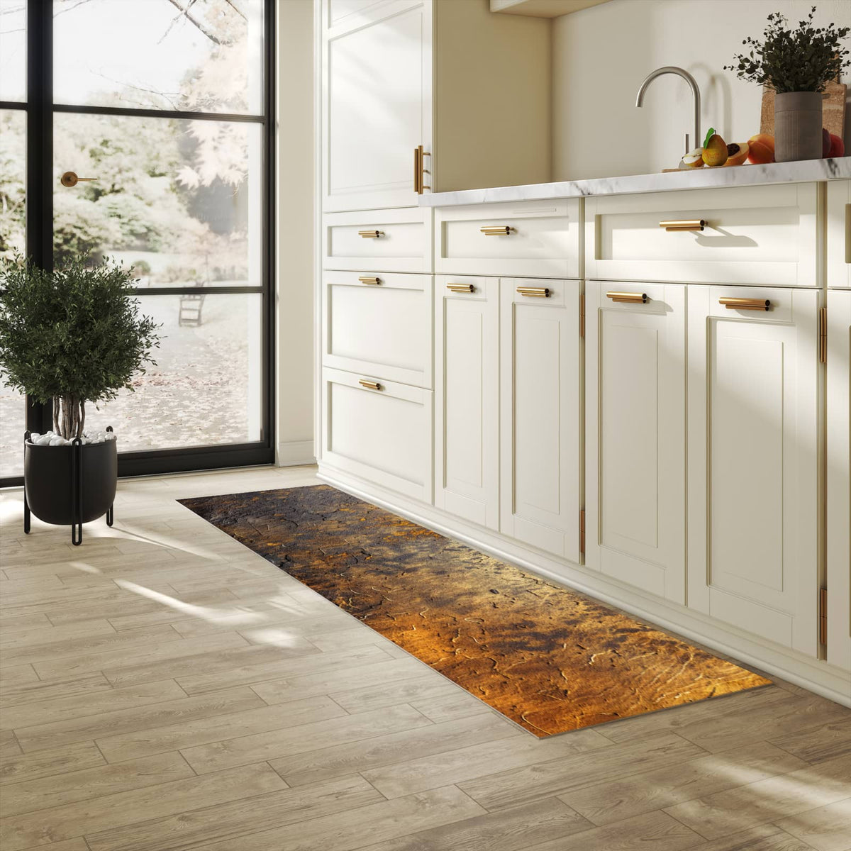 Komfortabler Teppich fürs Esszimmer mit Motiv Golden Texture in heller Küche, waschbar