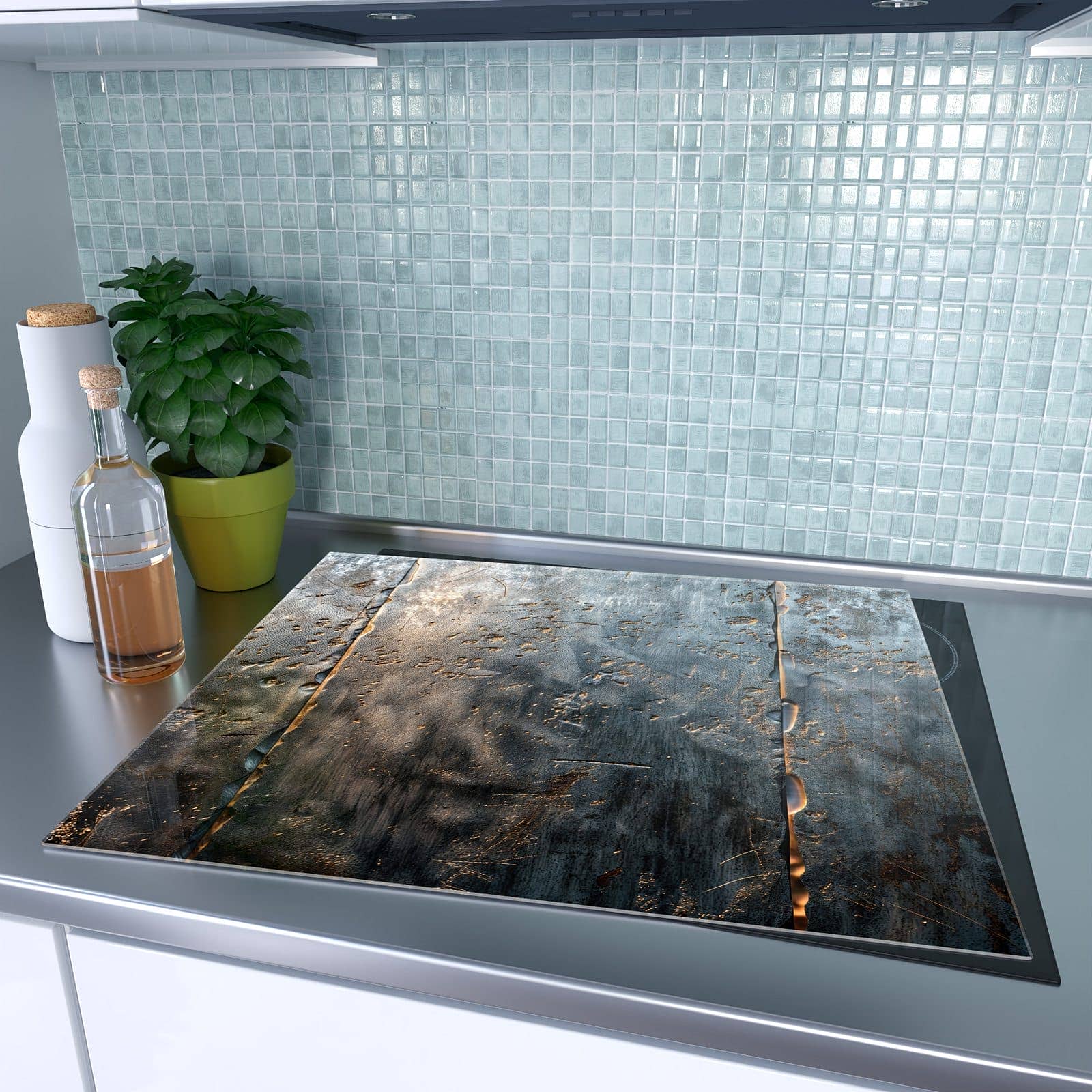 1-teilige Herdabdeckplatte mit Metalltextur-Motiv auf dem Ceranfeld