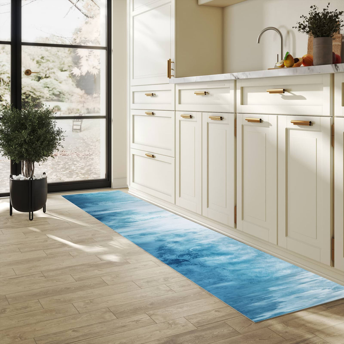 Rutschfester Küchenteppich mit Motiv Gefrorener Wasserfall in heller Küche
