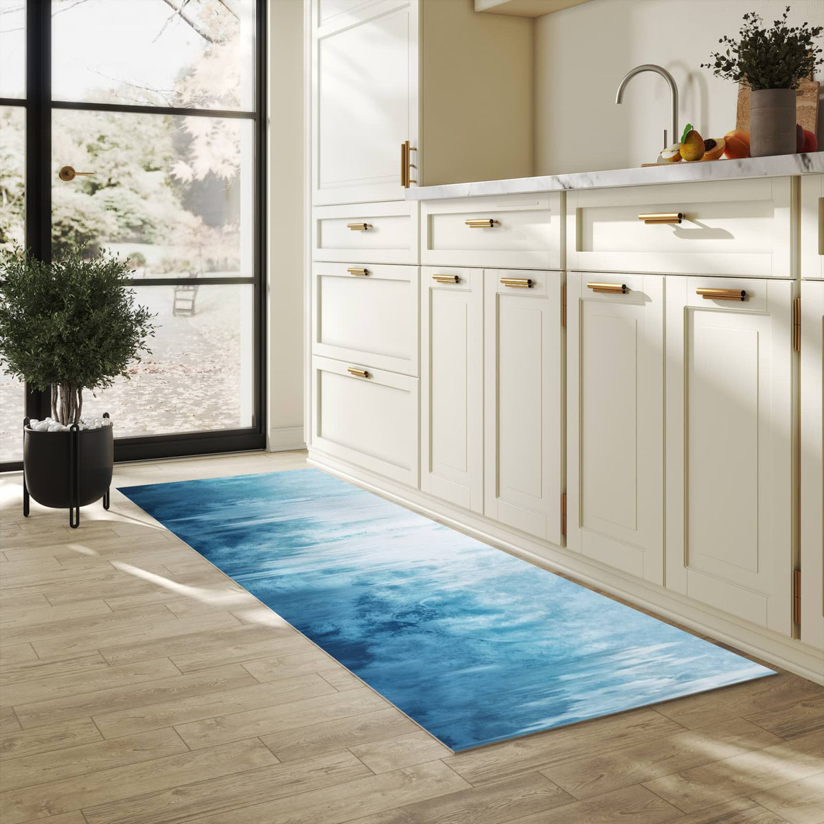 Küchenteppich mit Motiv Gefrorener Wasserfall für Ordnung & Übersicht in heller Küche