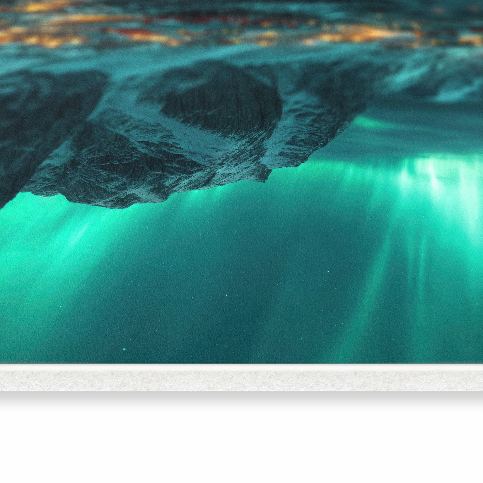 Küchenteppich mit Motiv Nordlichter über Fjord in seitlicher Ansicht für angenehme Haptik