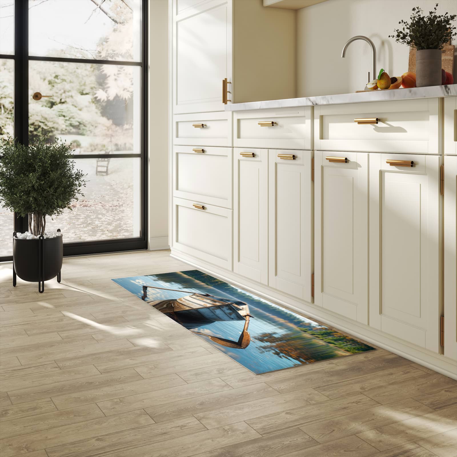 Strapazierfähiger dünner Küchenteppich mit Motiv Boot auf See in heller Küche