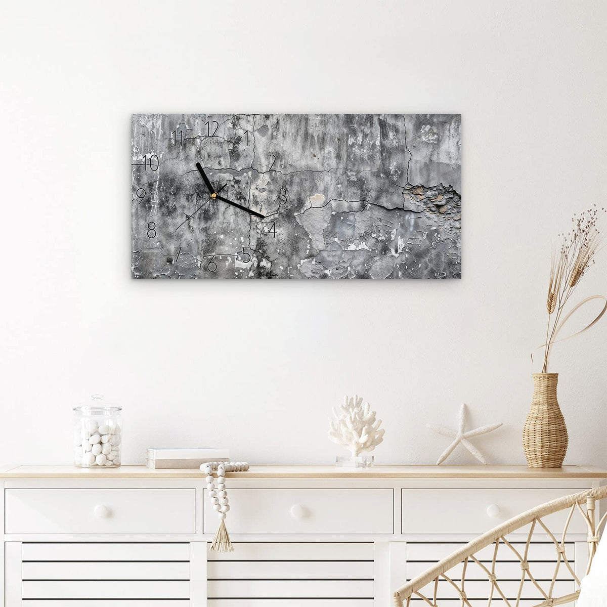 Wanduhr Gealterte Wandoberfläche aus Glas – Querformat 60 × 30 cm – Verwitterter Putz in Grautönen