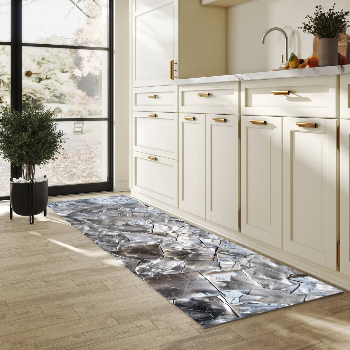Komfortabler langer Teppich mit Motiv Metallisches Mosaik in heller Küche