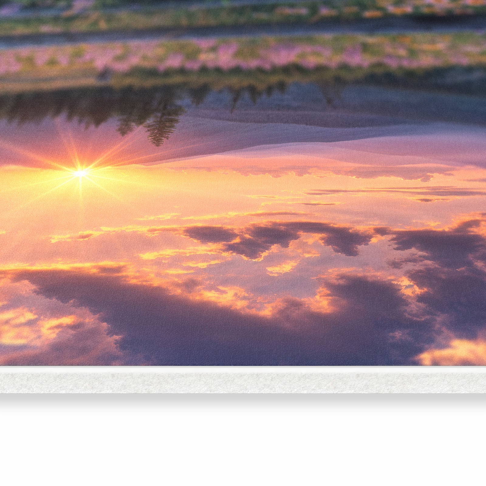 Pflegeleichter Küchenteppich mit Motiv Sonnenuntergang Wiese in seitlicher Ansicht