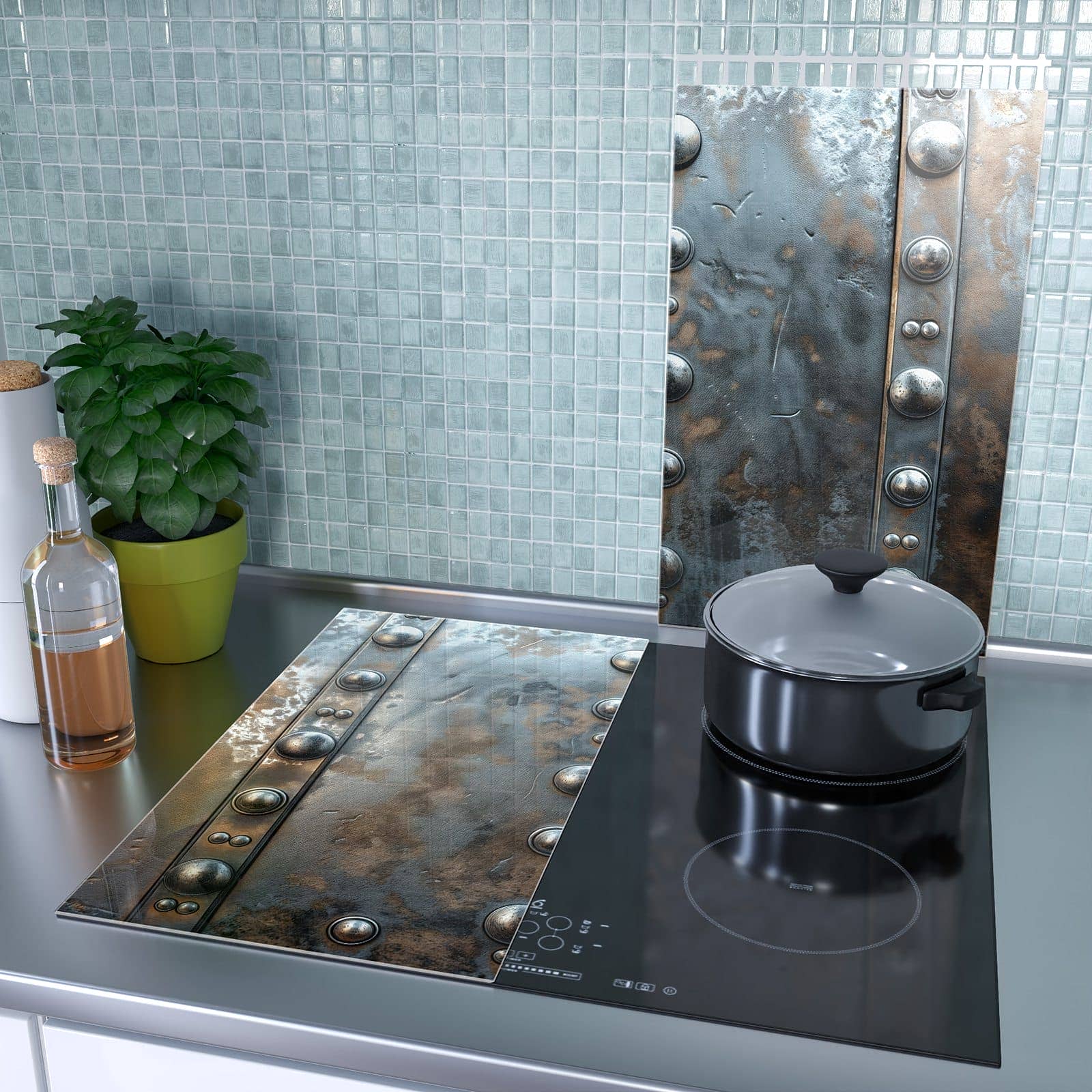 2-teilige Ceranfeldabdeckungen mit Metallstruktur-Motiv als Spritzschutz hinter dem Kochfeld