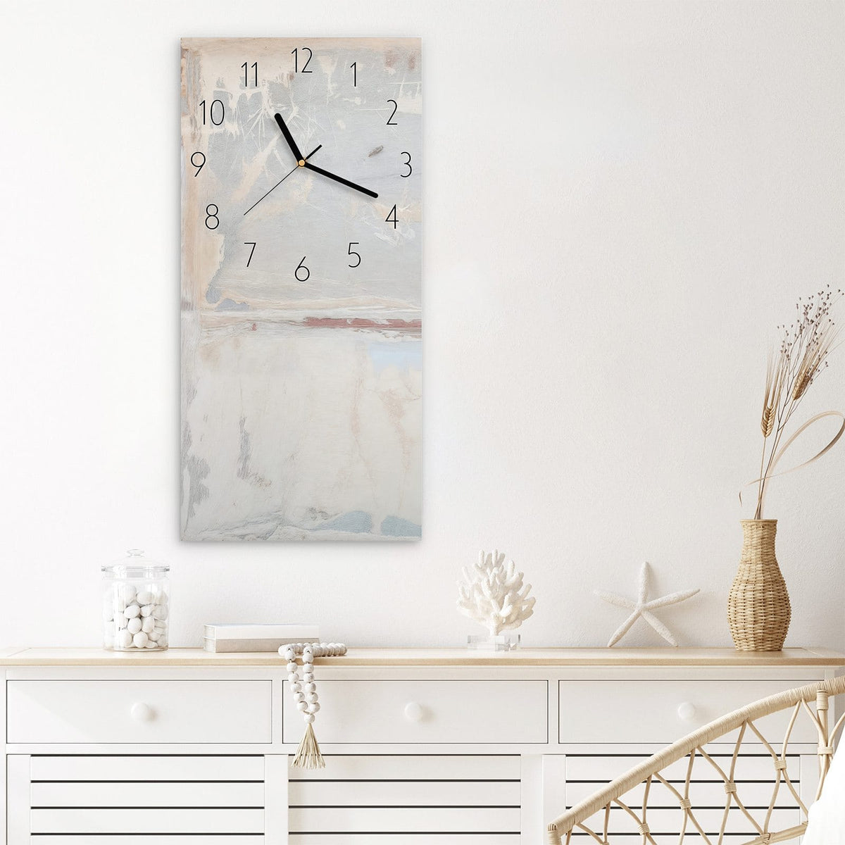 Wanduhr Zarte Strukturen aus Glas – Hochformat 30 × 60 cm – Verwischte Pastellformen in Rosa
