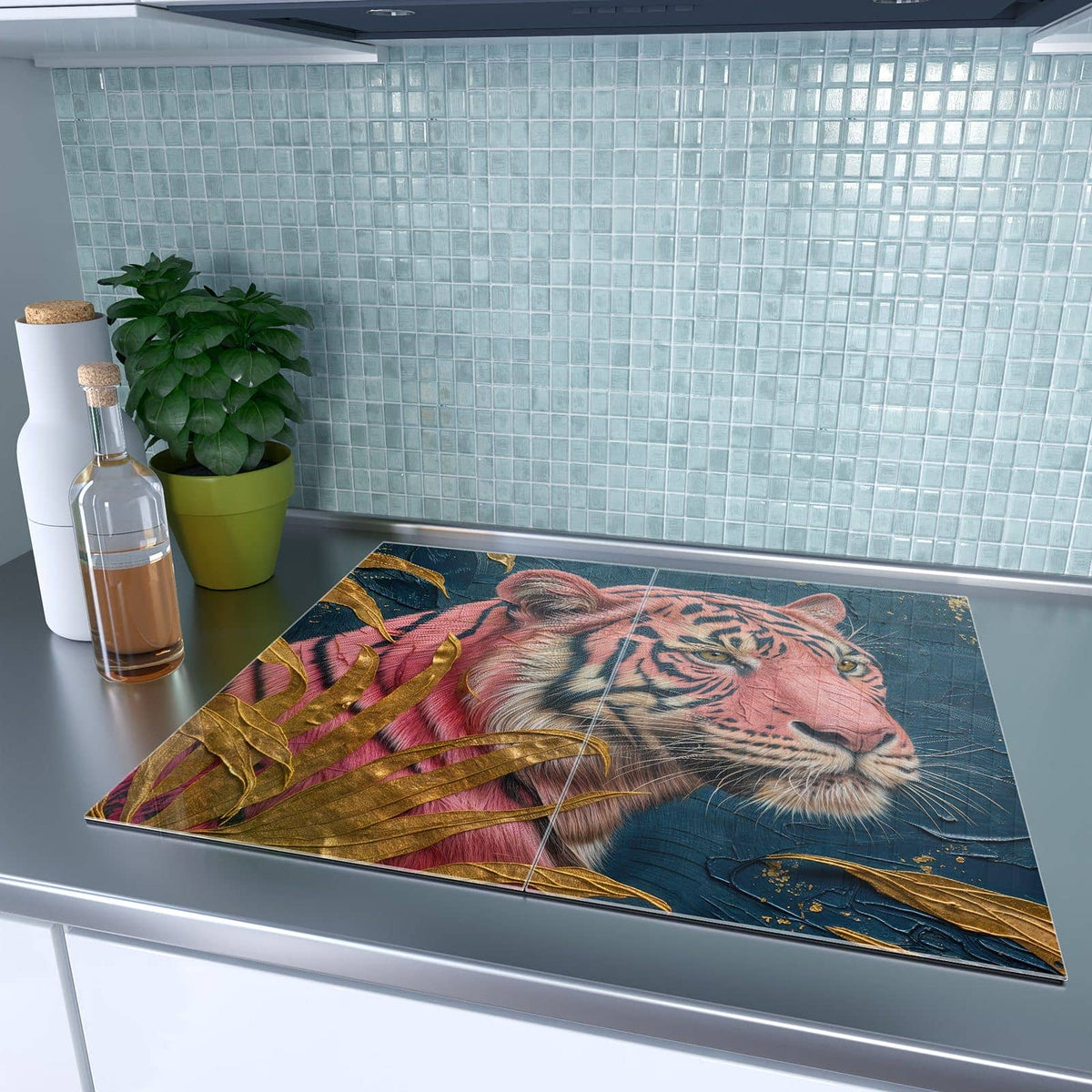 Herdabdeckplatte Pinker Tiger – Pinker Tiger mit goldenen Blättern