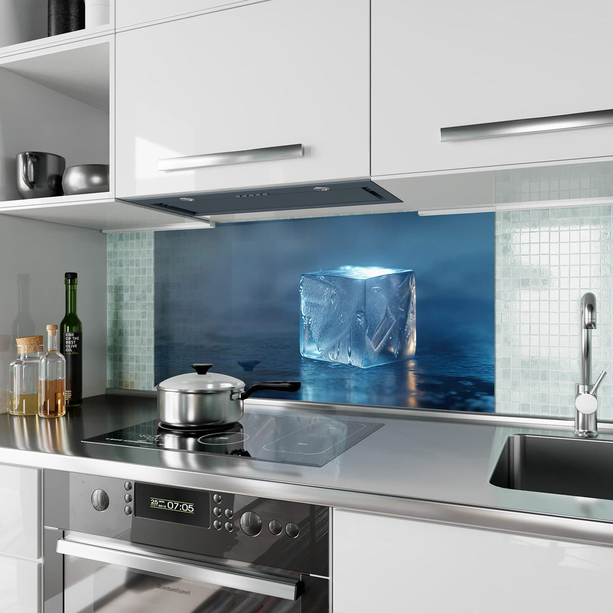 Küchenrückwand aus Glas Blauer Eiswürfel im Hochformat als Spritzschutz hinter dem Kochfeld, über dem Fliesenspiegel montiert