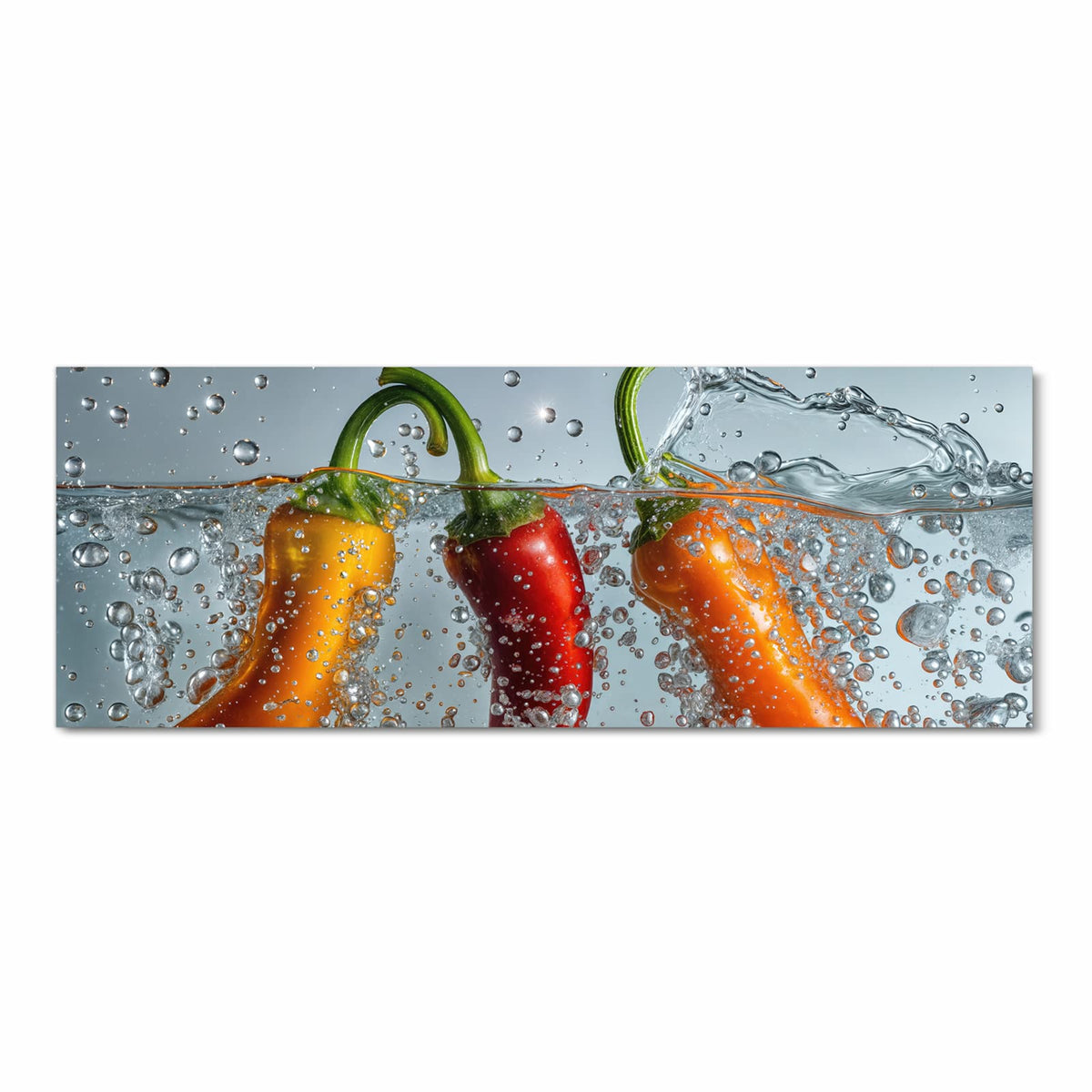 Flacher großer Küchenteppich mit Motiv In Wasser Paprika in Frontansicht