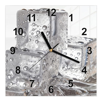 Wanduhr Quadratisch mit dem Motiv Drei Eiswürfel