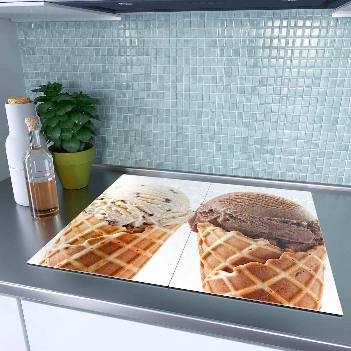 2-teilige Abdeckplatte für Induktionsherd mit Leckeres Eiscreme Trio-Motiv auf dem Ceranfeld