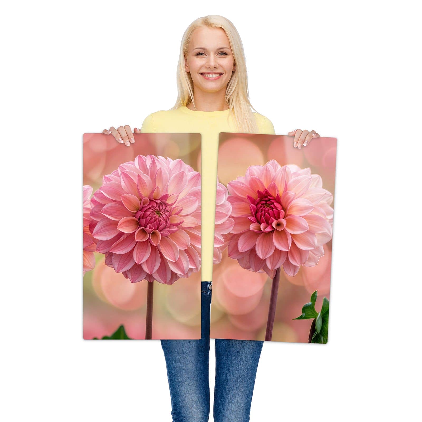 2-teilige Abdeckplatten für Ceranfeld mit Drei Blumenblüten-Motiv wird zur Größendarstellung gehalten