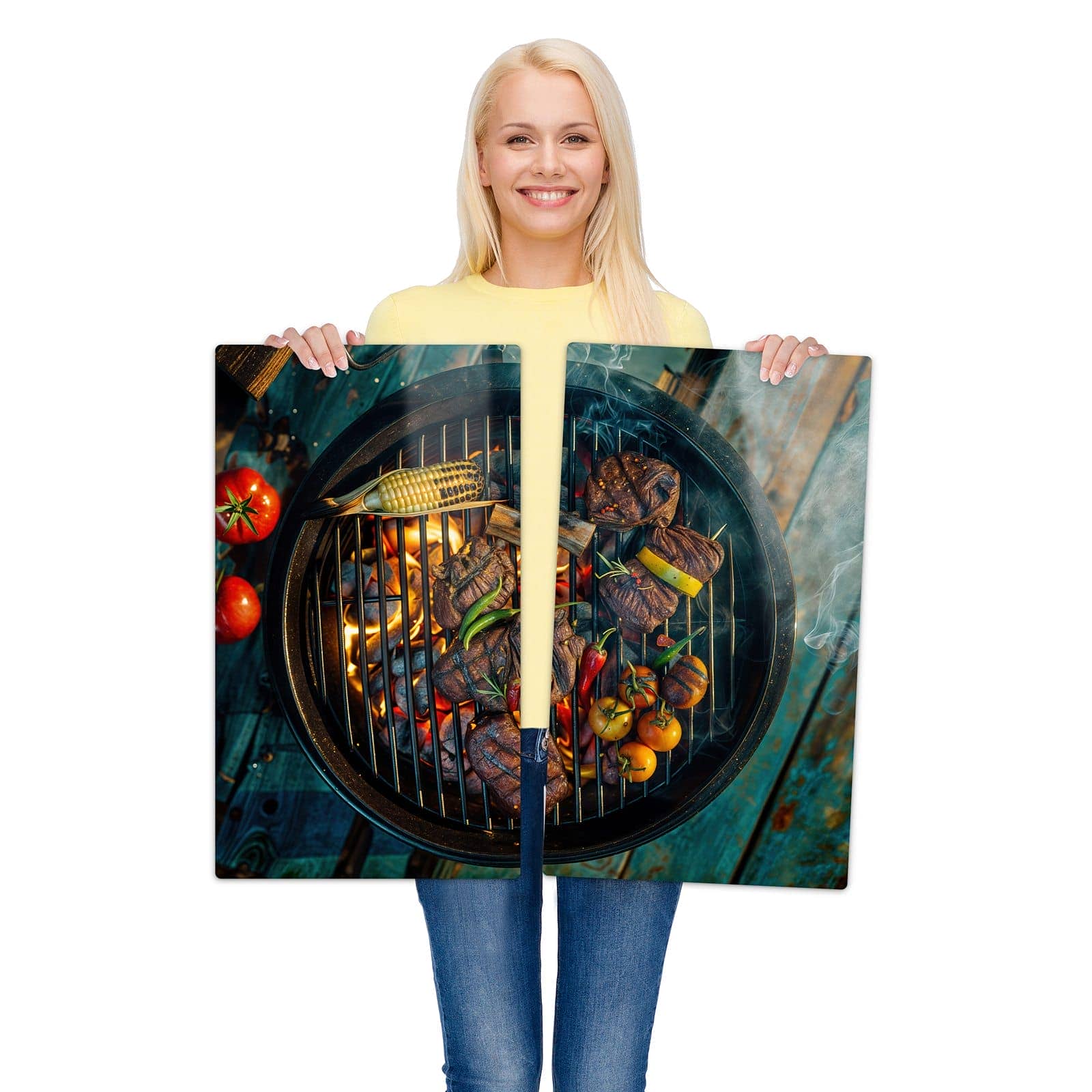 2-teilige Abdeckplatte für Induktionsherd mit Sommergrillfest-Motiv wird zur Größendarstellung gehalten