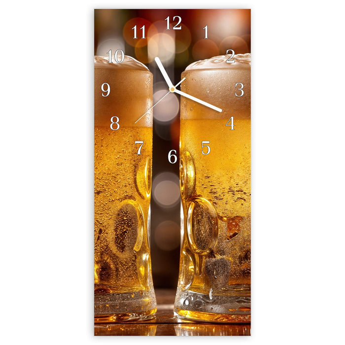 Wanduhr Zwei Bierkrüge aus Glas – Hochformat 30 × 60 cm mit Ziffernblatt Klassisch