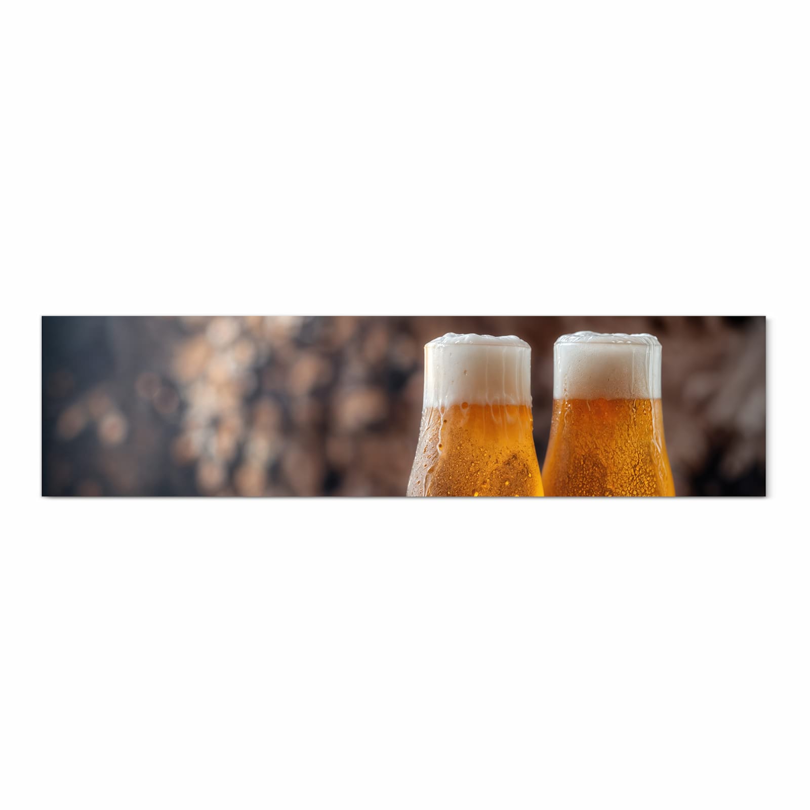 Komfortabler Küchenläufer mit Motiv Bier auf Holz in Frontansicht für angenehmes Stehen