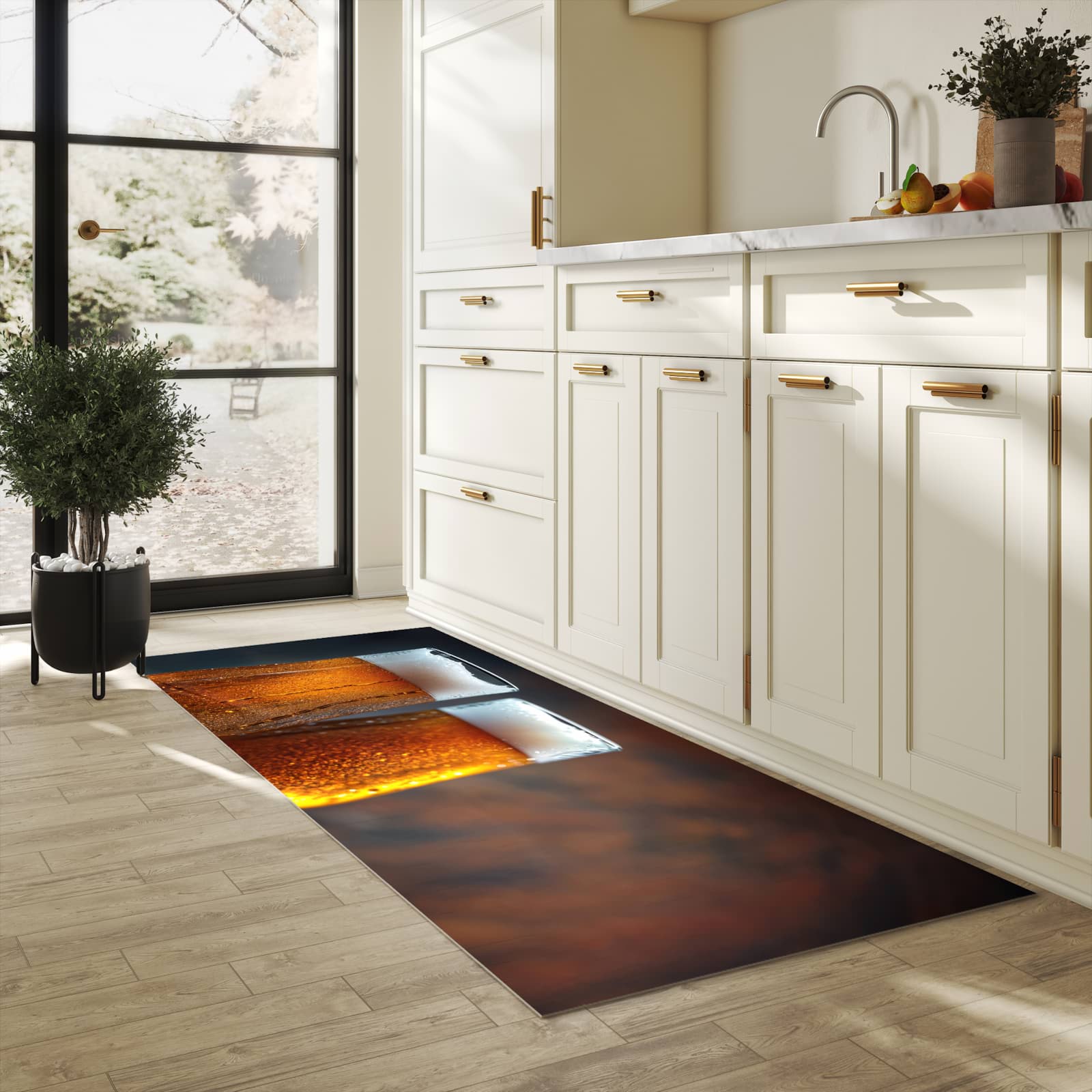 Hygienischer Küchenteppich mit Motiv Zwei Biergläser Holz in heller Küche - abwaschbar