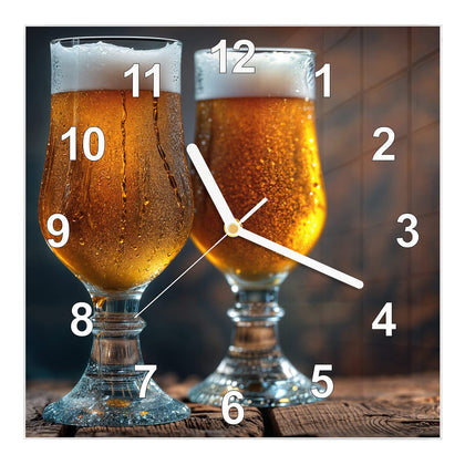 Wanduhr Quadratisch mit dem Motiv Bier mit Schaumkrone