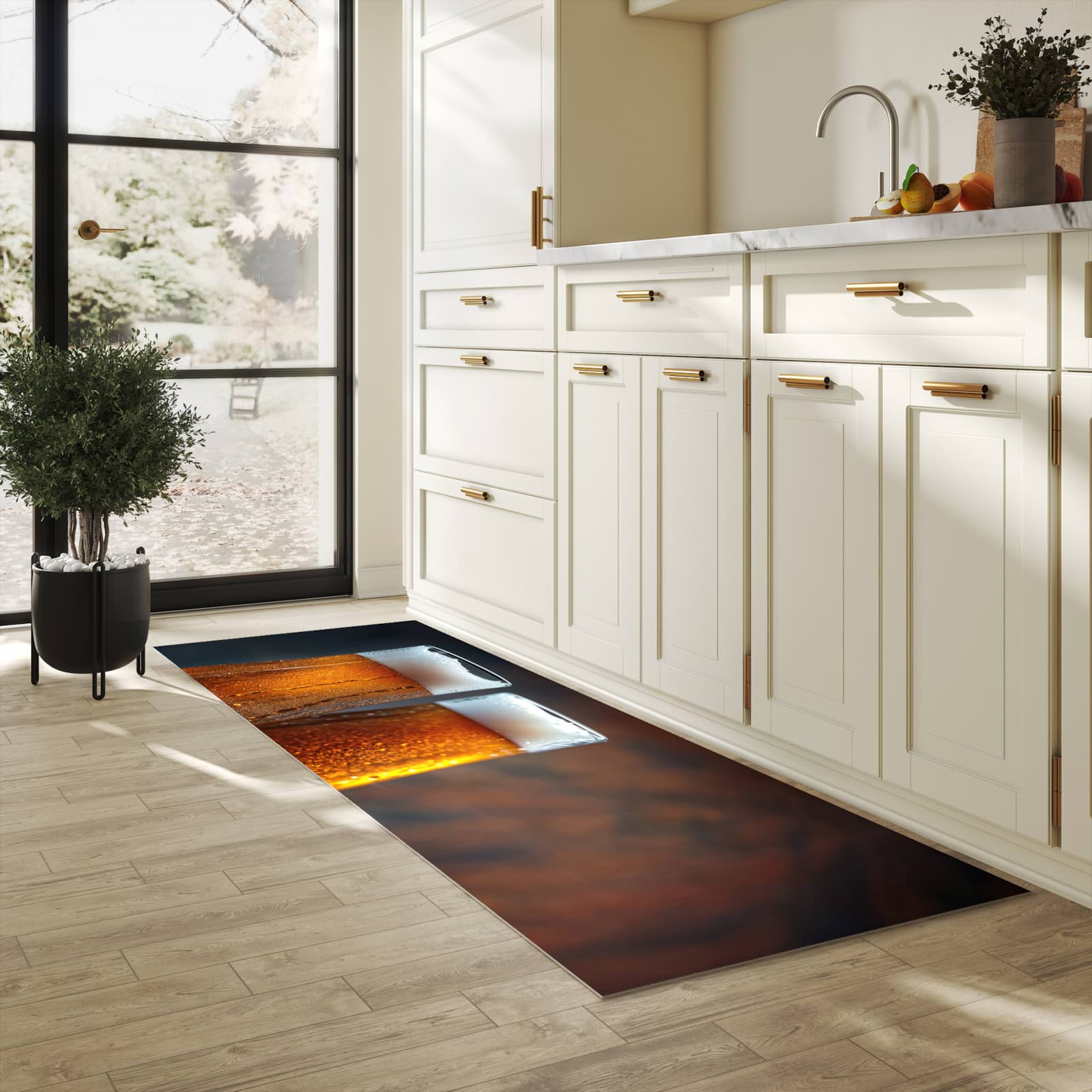 Komfortabler Küchenläufer nach Maß mit Motiv Zwei Biergläser Holz in heller Küche