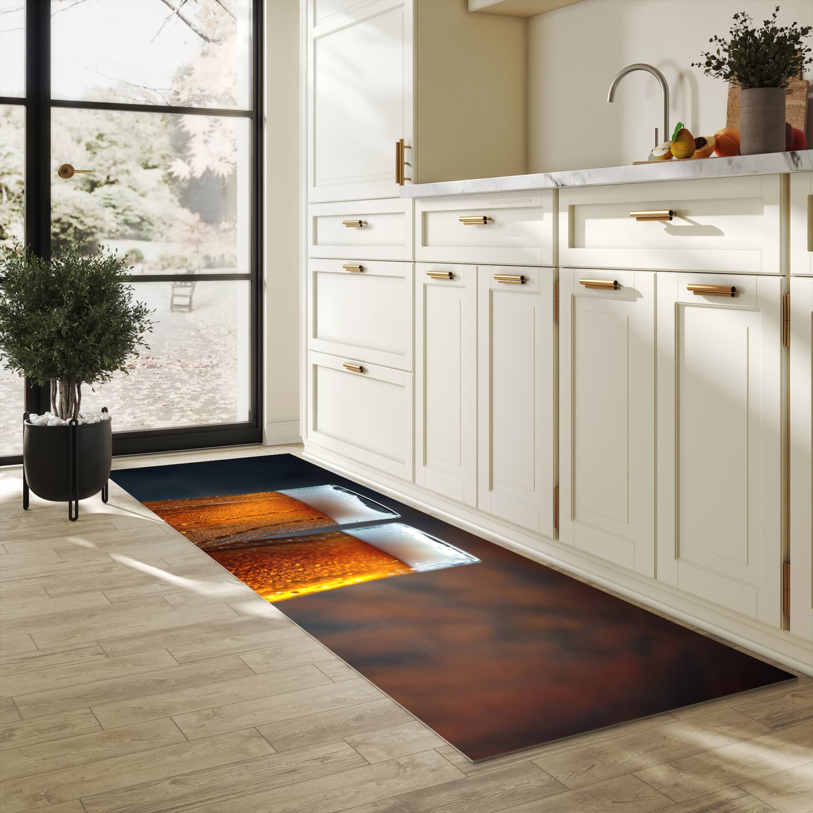 Rutschfester Küchenläufer mit Motiv Zwei Biergläser Holz in heller Küche zum Waschen