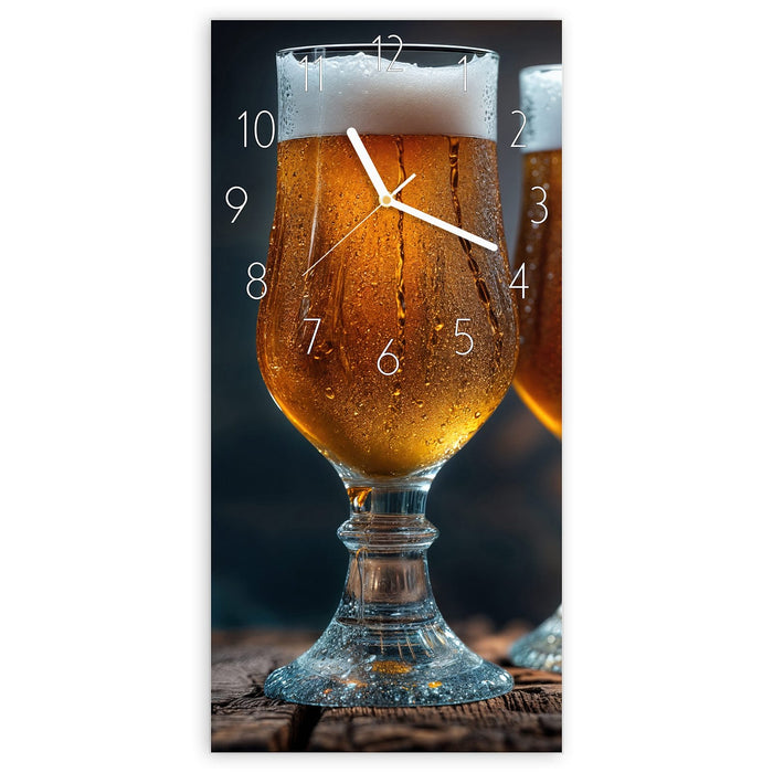 Wanduhr Zwei Biergläser Holz aus Glas – Hochformat 30 × 60 cm mit Ziffernblatt Elegant