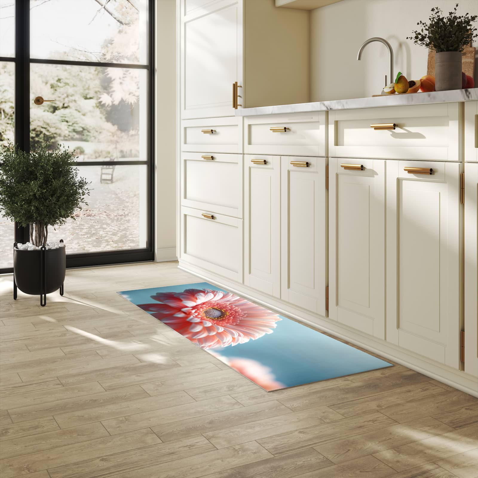 Waschbarer Küchenteppich mit Motiv Warme Blumenpracht in heller Küche