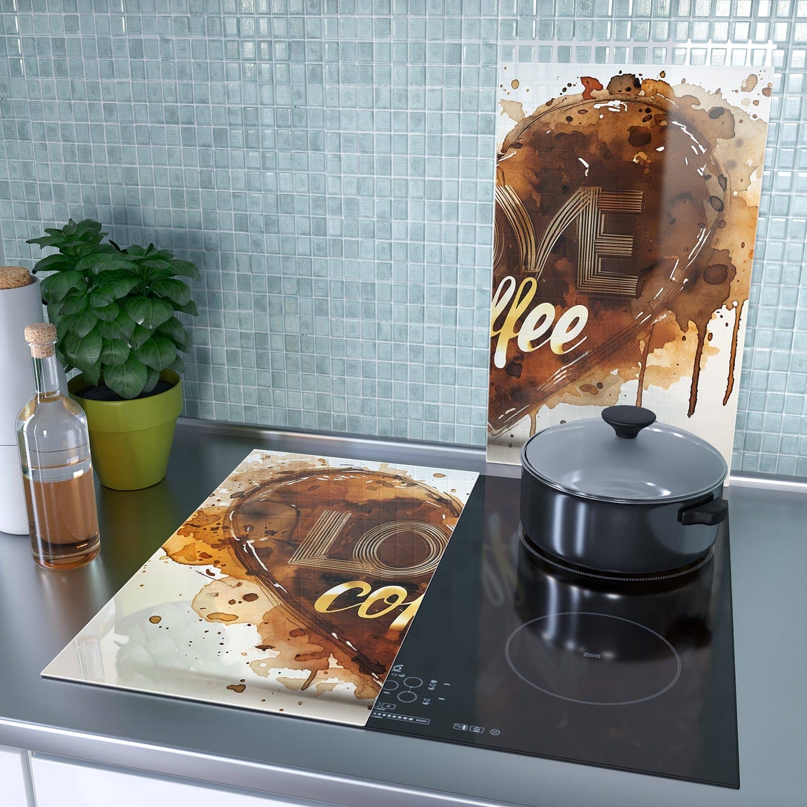 2-teilige Herdabdeckplatten aus Glas mit Kaffeeherz-Motiv als Spritzschutz hinter dem Kochfeld