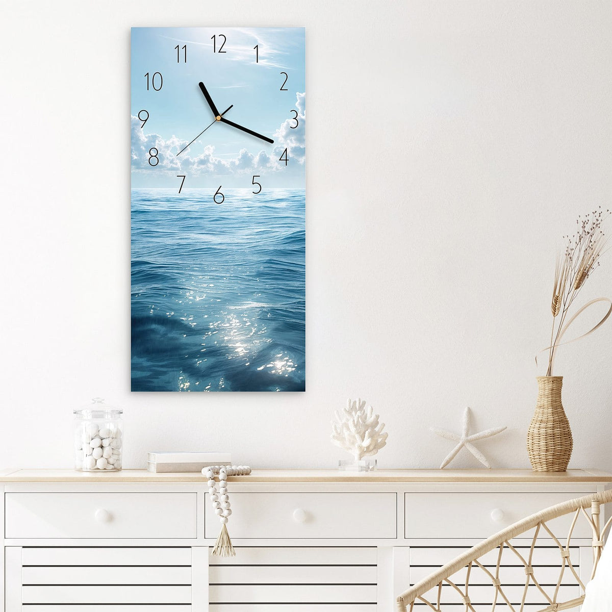 Wanduhr Meerblick aus Glas – Weiter Ozean unter Wolkenhimmel