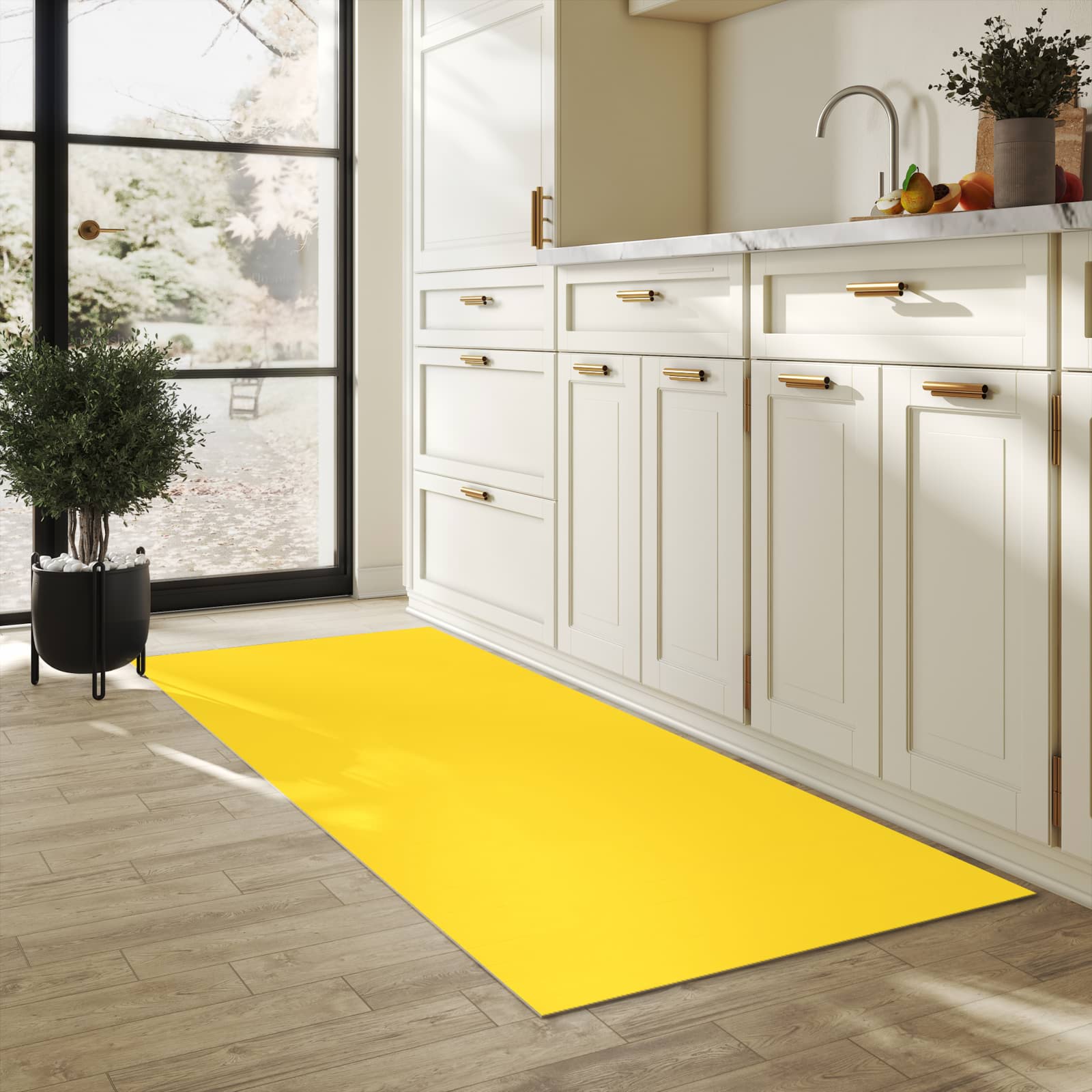 Fleckenresistenter Küchenläufer mit Motiv Oranger Hintergrund II in heller Küche