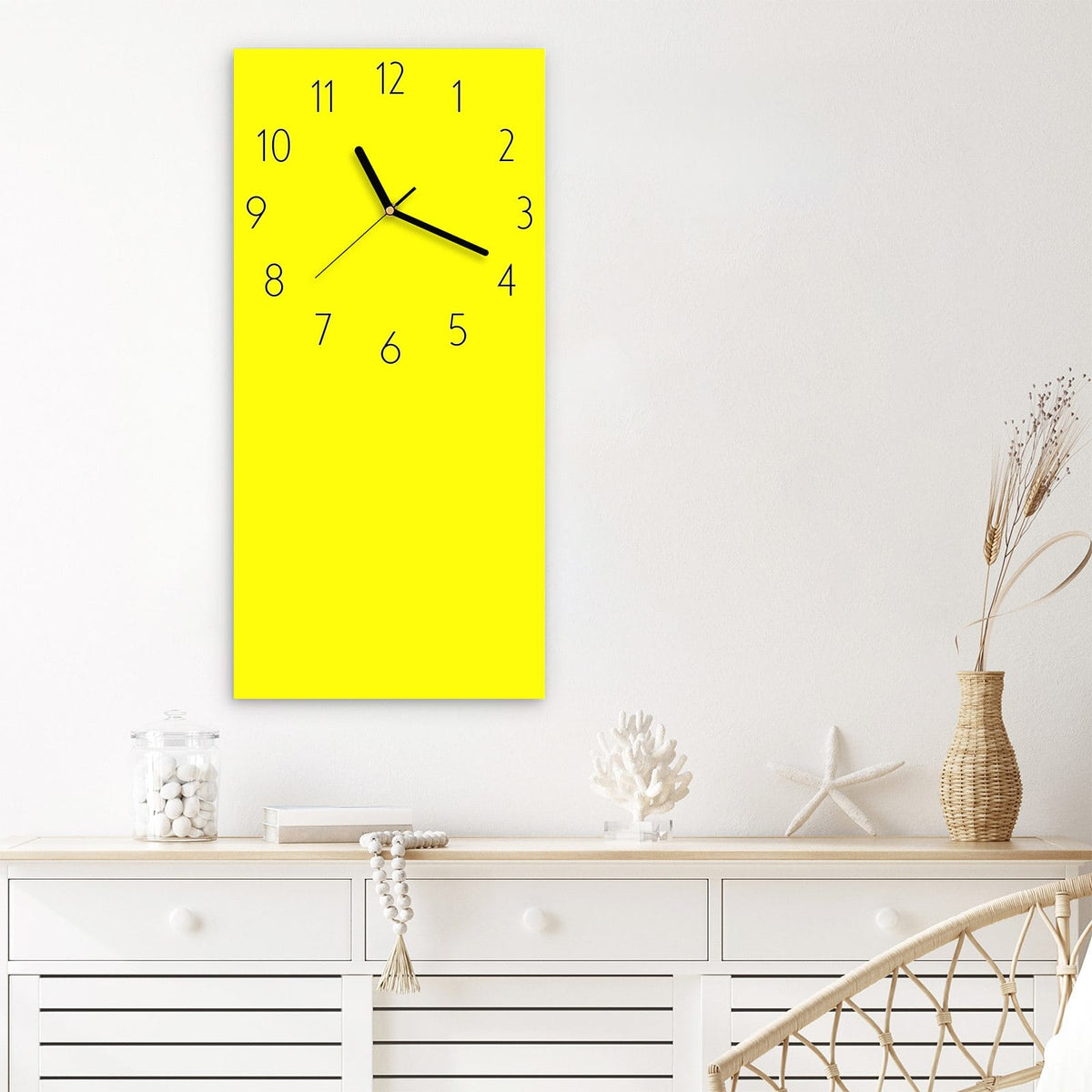 Wanduhr Zitronengelb aus Glas – Hochformat 30 × 60 cm – Intensives Gelb in schlichter Optik