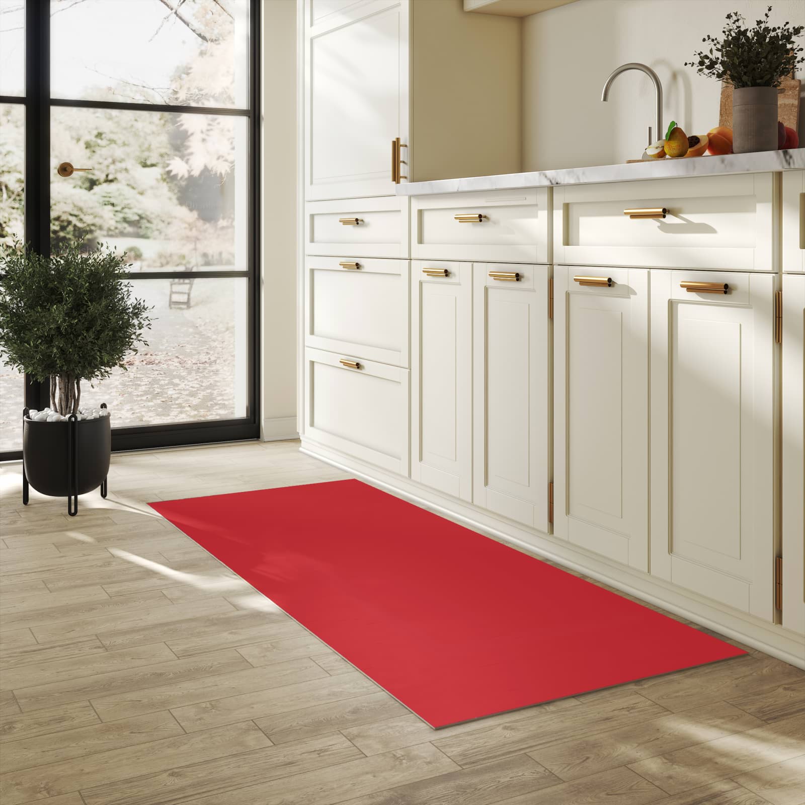 Formstabiler waschbarer Küchenteppich mit Motiv Weinroter Hintergrund III in heller Küche