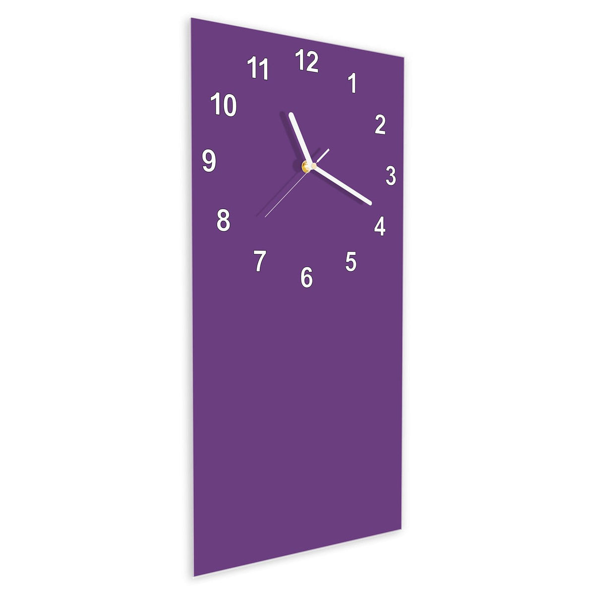 Wanduhr aus Glas im Hochformat Pflaumenlila schräg von der Seite, 4 mm starkes Glas