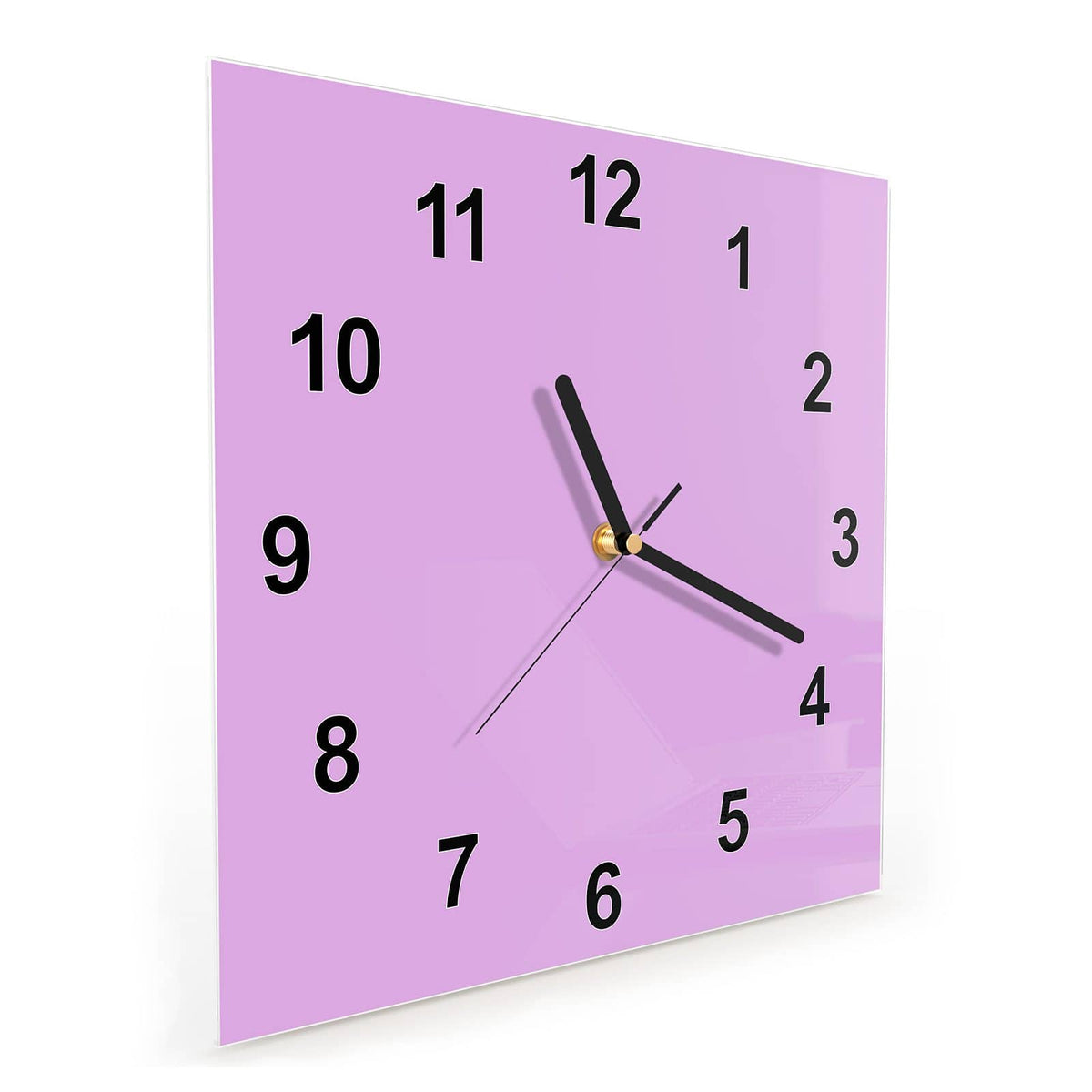 Quadratische Wanduhr aus Glas Fliederlila schräg von der Seite, 4 mm starkes Glas