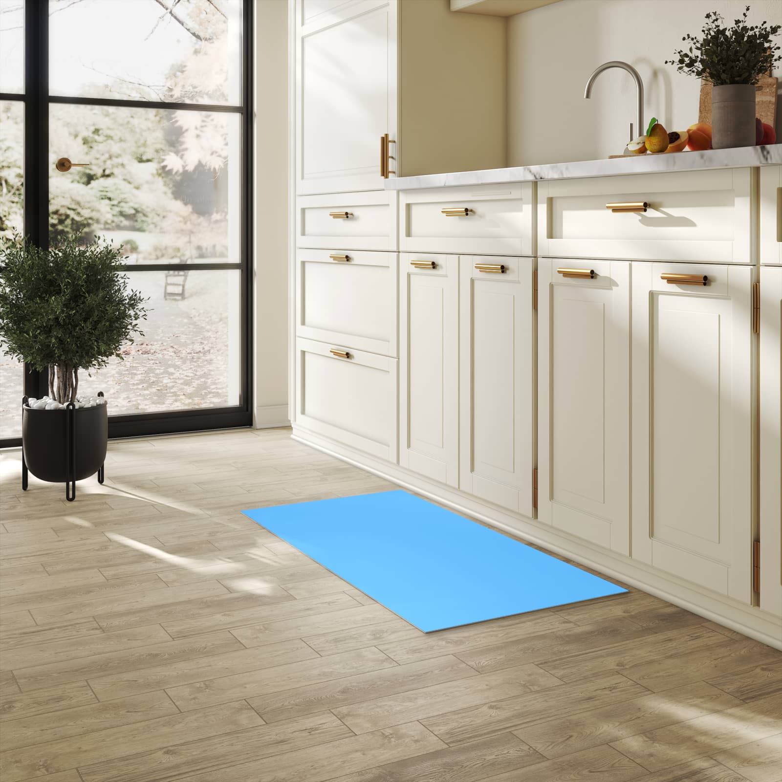 Geruchsneutraler waschbarer Läufer für die Küche mit Motiv Himmelblauer Hintergrund in heller Küche