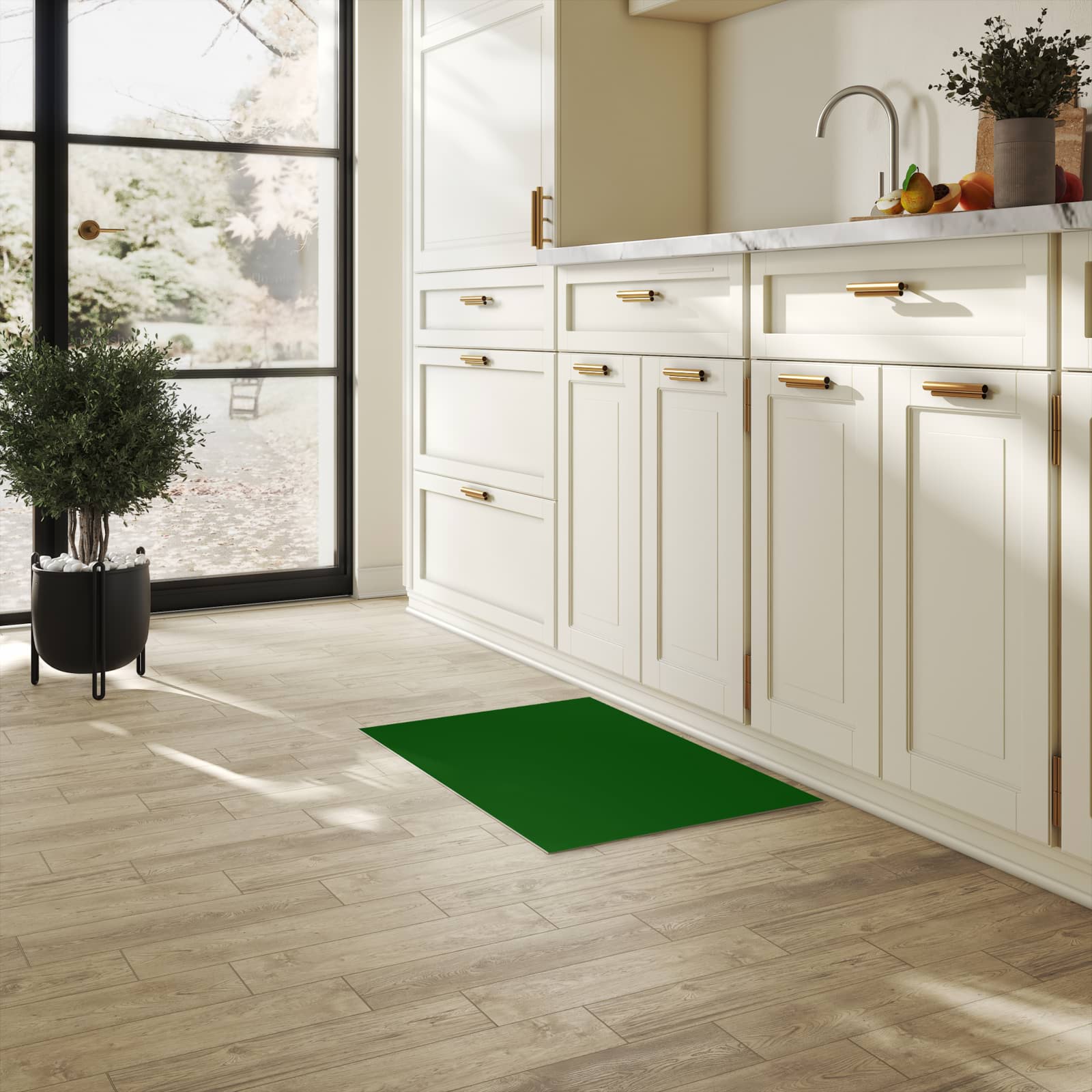 Waschbarer Teppich fürs Esszimmer mit Motiv Dunkelgrüner Hintergrund I in heller Küche