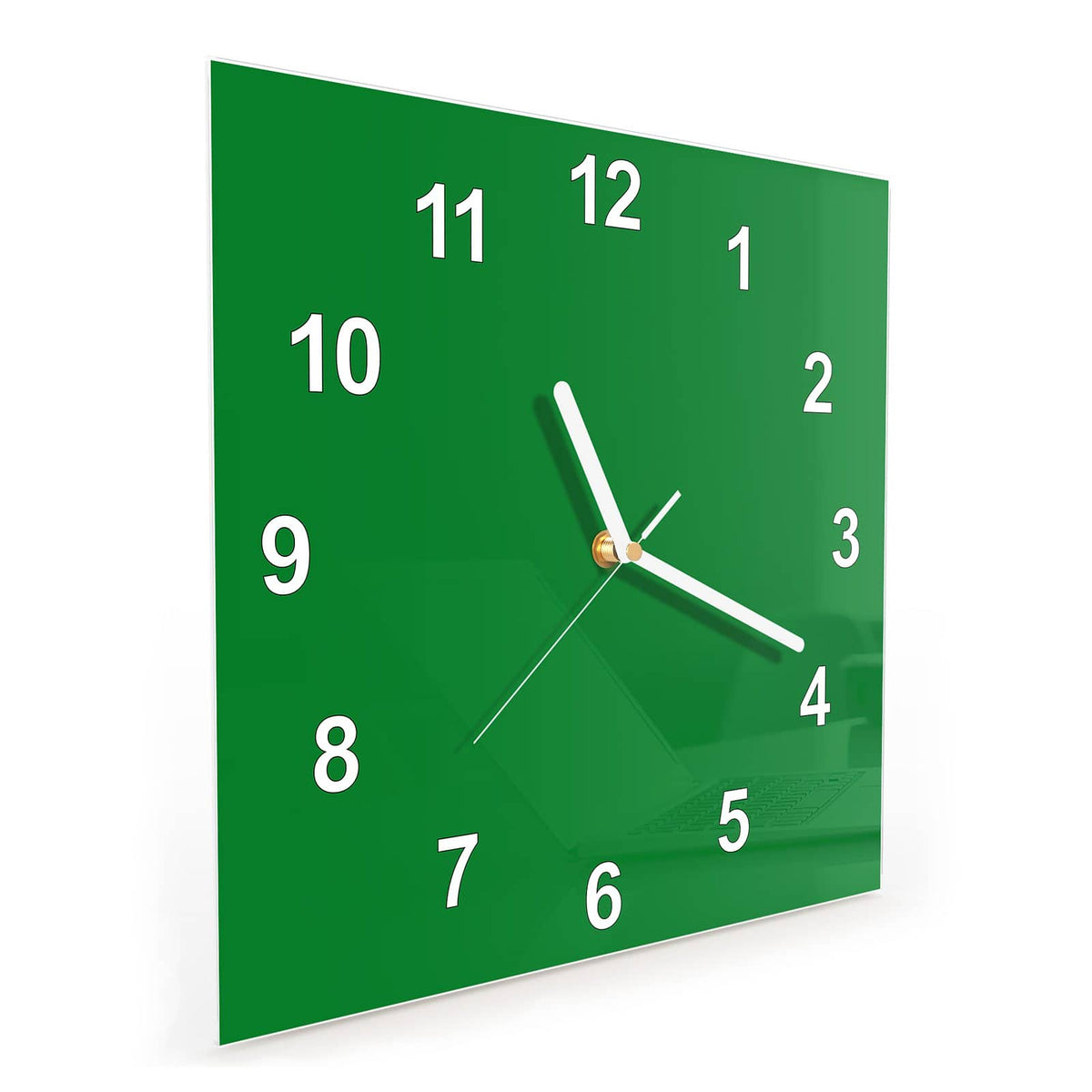 Quadratische Wanduhr aus Glas Smaragdgrün schräg von der Seite, 4 mm starkes Glas