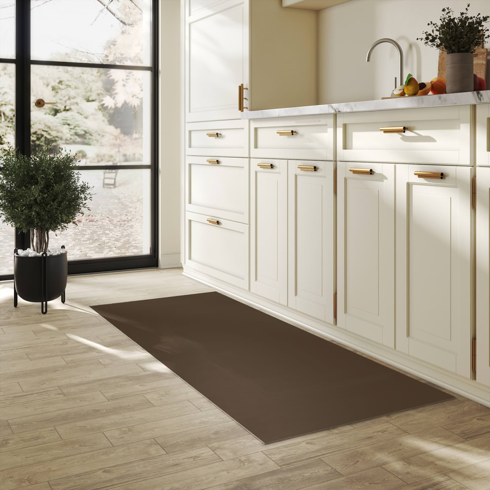 Fleckenresistenter Küchenteppich mit dunkelbraunem Hintergrund-Motiv in der Küche