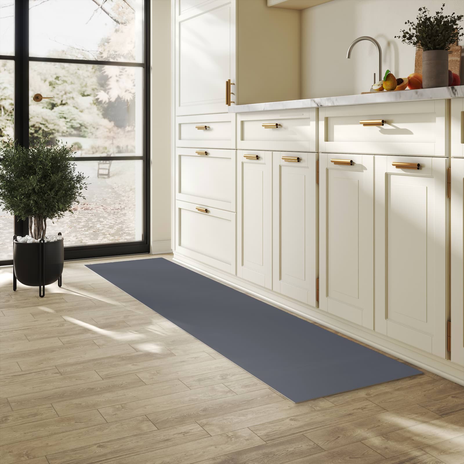 Wasserabweisender Bodenläufer mit dunkelgrauem Hintergrund-Motiv in der Küche