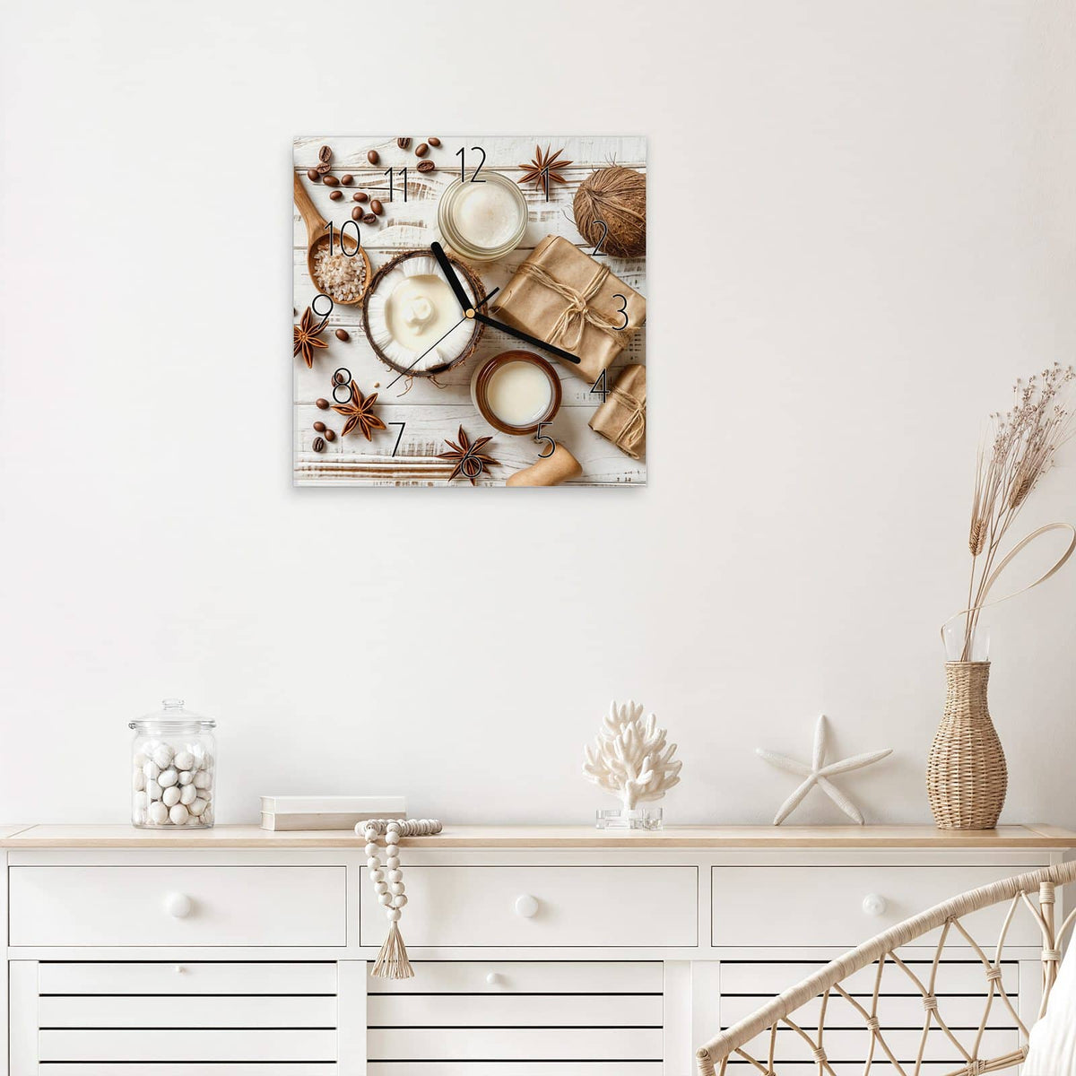 Wanduhr Kokosnuss und Kaffee aus Glas – Quadratisch 30 × 30 cm – Kokosnuss mit Kaffeebohnen und Anis
