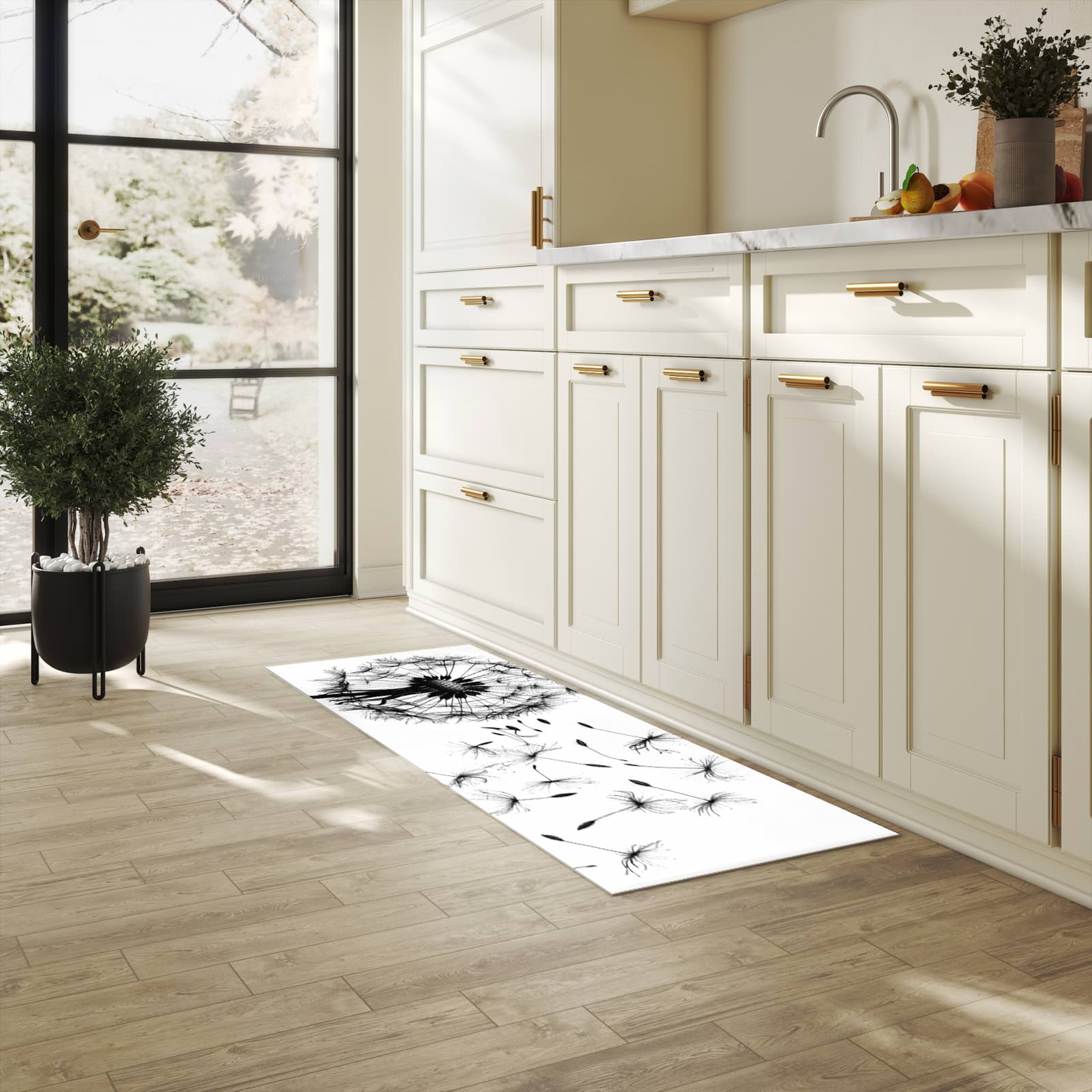 Feuchtigkeitsresistenter Küchenteppich mit Motiv Pusteblume in heller Küche
