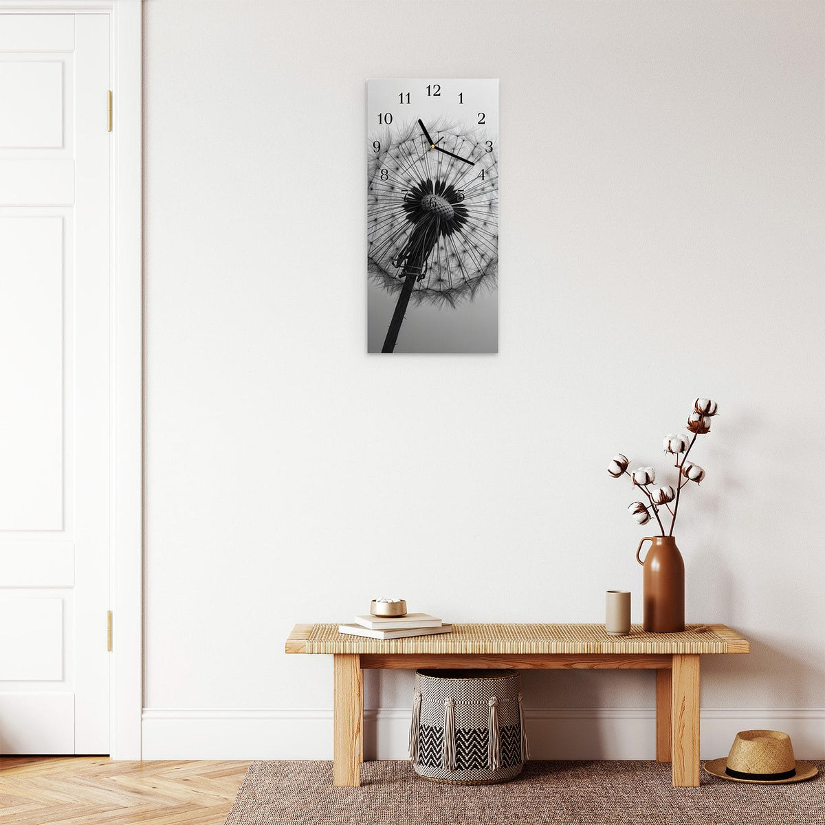 Moderne Wanduhr aus Glas mit Farbtiefe – Wanduhr Pusteblume im Wind aus Glas – Hochformat 30 × 60 cm