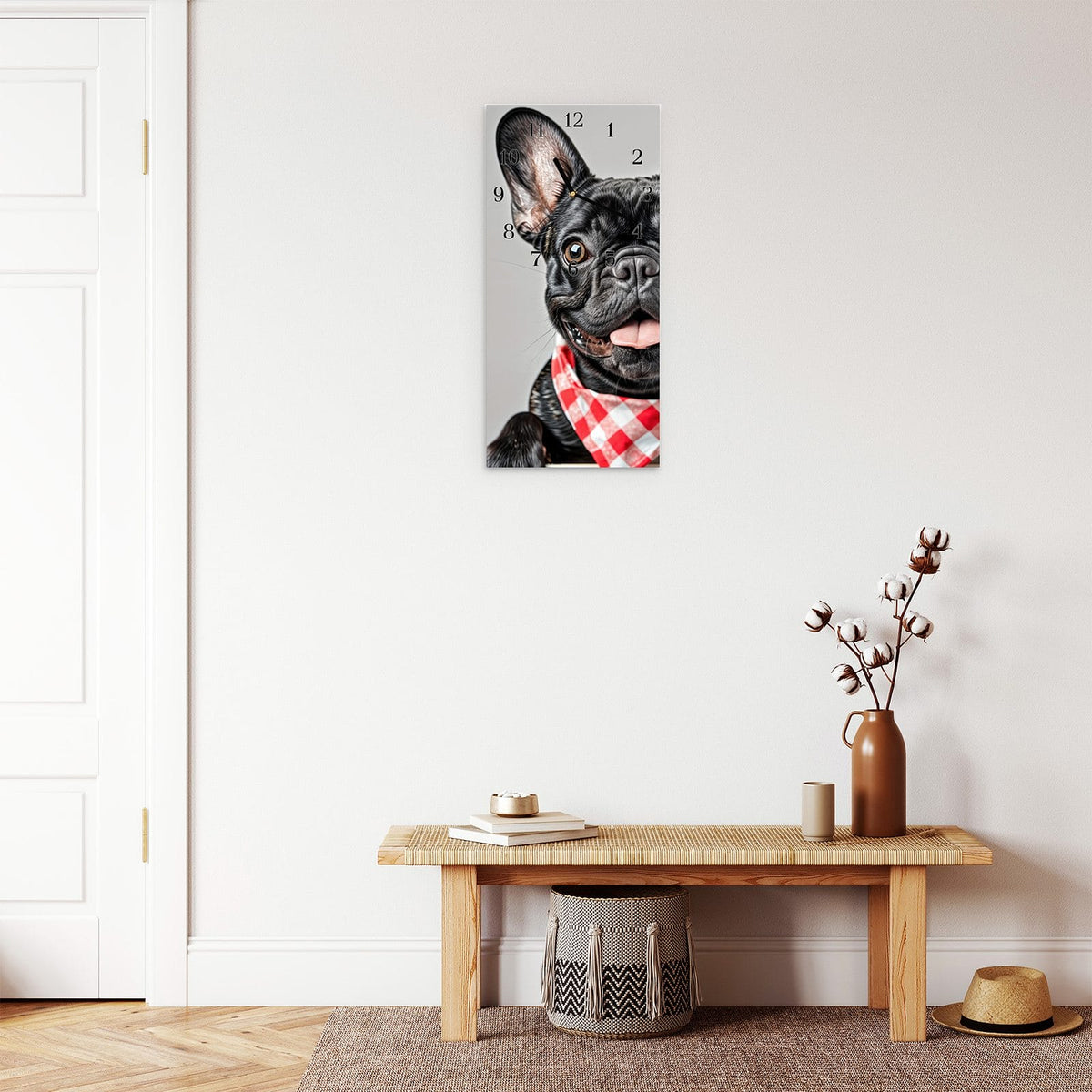 Moderne Wanduhr aus Glas mit Farbtiefe – Wanduhr Bulldogge Französisch aus Glas – Hochformat 30 × 60 cm