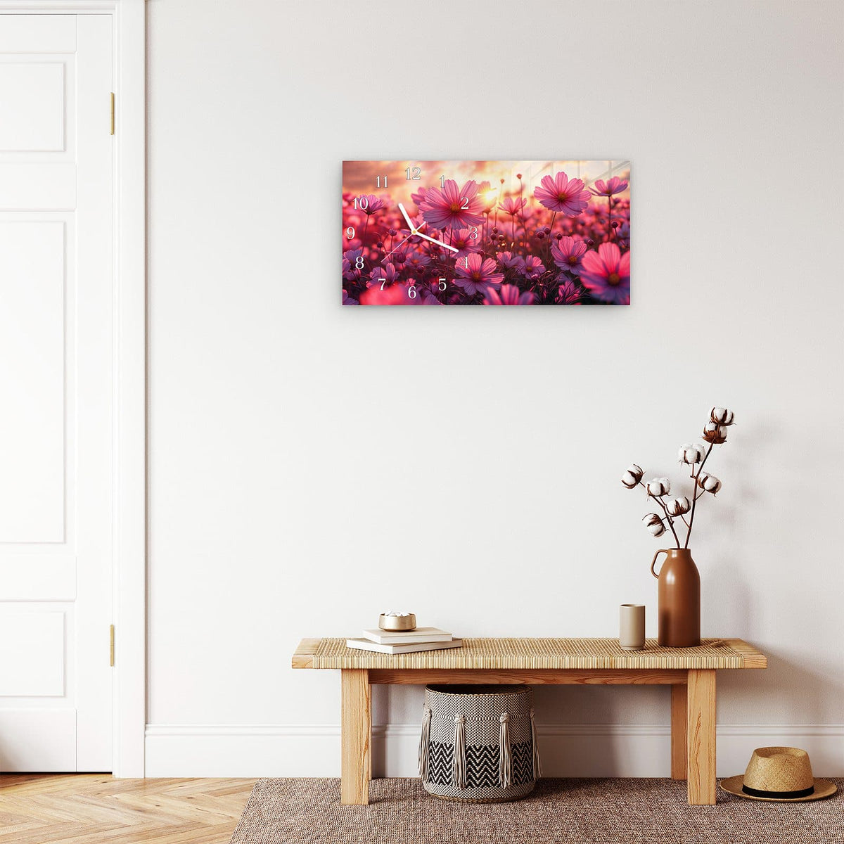 Moderne Wanduhr aus Glas mit Farbtiefe – Wanduhr Blumenfeld Sonnenuntergang aus Glas – Querformat 60 × 30 cm