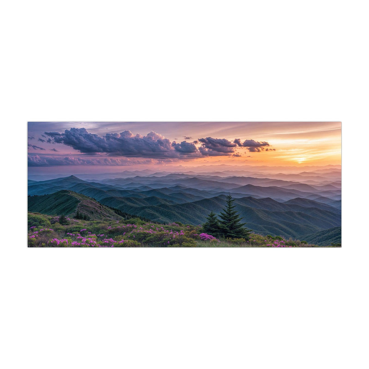 Küchenrückwand aus Glas Blüten vor Bergketten im Hochformat, Motiv bildfüllend von vorn