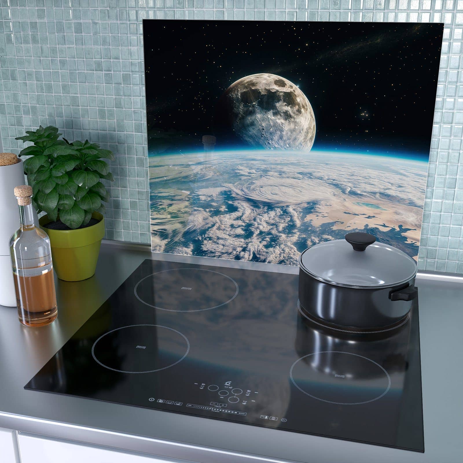 1-teilige Herdabdeckplatte mit Mondüberblick-Motiv als Spritzschutz hinter dem Kochfeld