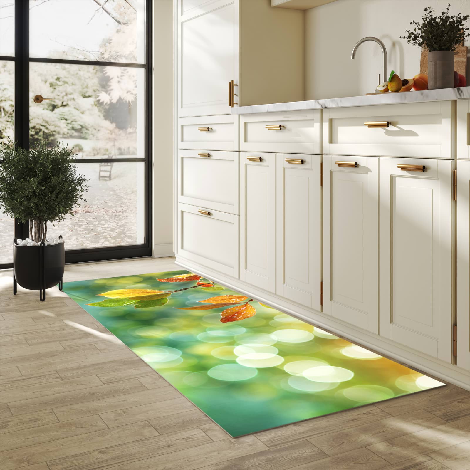 Komfortabler rutschfester Küchenteppich mit Motiv Herbstlaube Lichtspiel in heller Küche