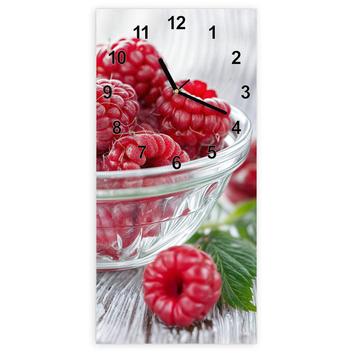 Wanduhr Frische Himbeeren aus Glas – Hochformat 30 × 60 cm mit Ziffernblatt Modern