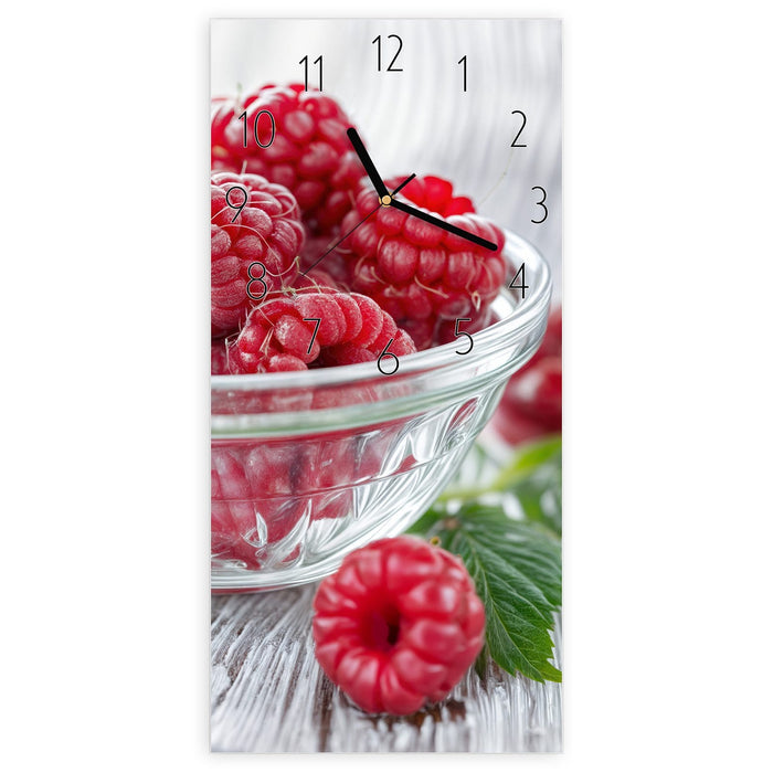 Wanduhr Frische Himbeeren aus Glas – Hochformat 30 × 60 cm mit Ziffernblatt Elegant