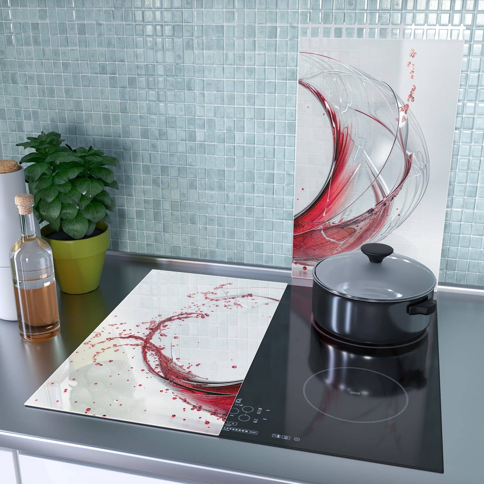 2-teilige Herdabdeckplatten für Ceranfeld mit Rotwein Spritzer-Motiv als Spritzschutz hinter dem Kochfeld